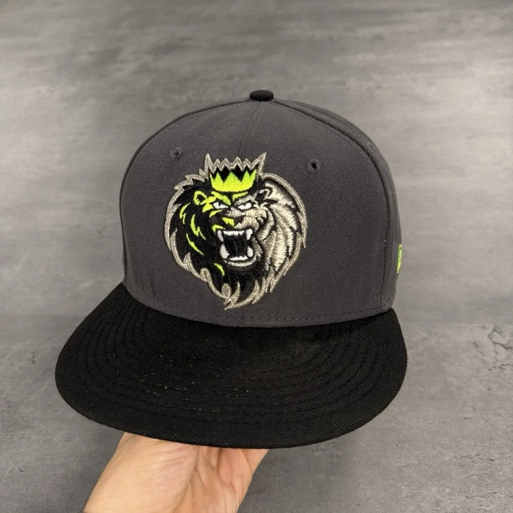Vintage Manchester Monarchs Hat New Era Cap 7 1/4 Silver Gray Neon Wool AHL ECHL